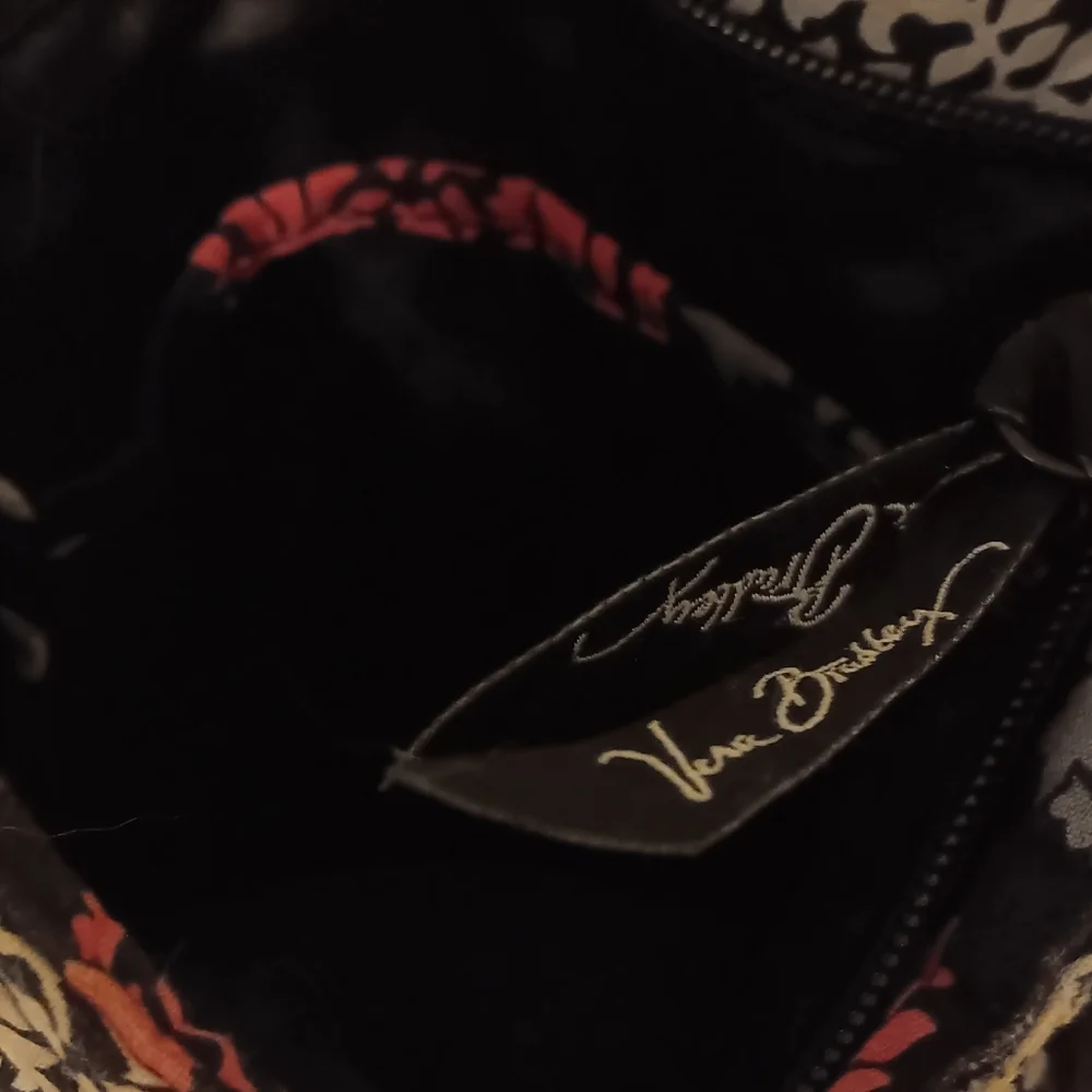 Vera Bradley small cross body bag🙂 - Picture 5 of 6